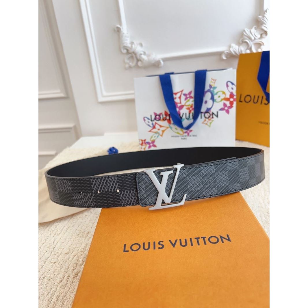 l0vis Vvtt0n belts